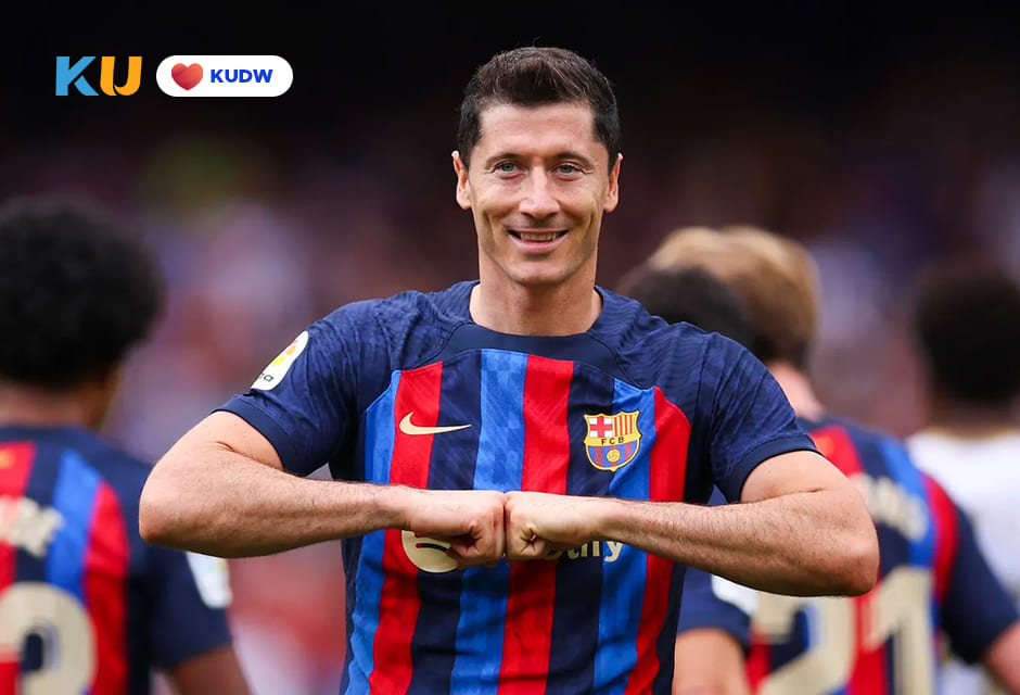Robert Lewandowski Pensiun Jika Barca Tak Beri Kontrak Baru! (1)