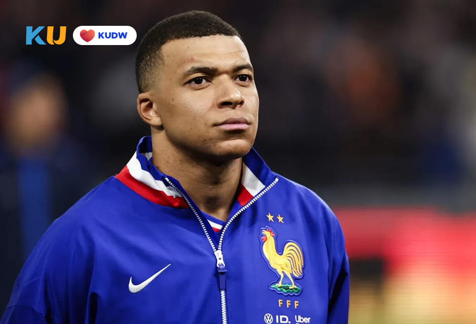 Sengketa hukum Mbappe PSG Setuju Bayar Gaji €61 Juta (1)