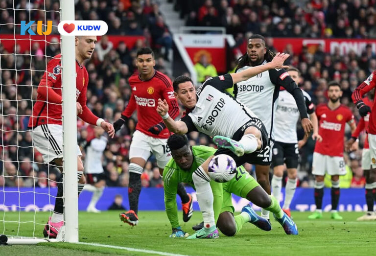 Fulham 0-1 Manchester United Lisandro Martinez Amankan Tiga Poin Setan Merah di London