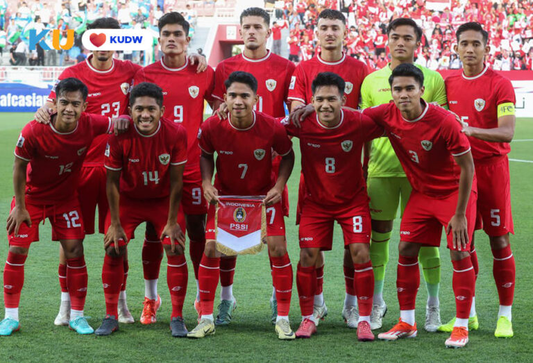 Garuda Terbang Tinggi! Arab Saudi Sikat Bahrain, Timnas Indonesia Lolos Gemilang ke Putaran Empat Kualifikasi Piala Dunia 2026!