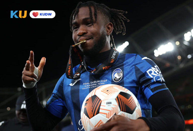 Meriam London Siap Meledak! Arsenal Lakukan Pendekatan Baru untuk Tebus Ademola Lookman €50 Juta Bintang Atalanta Ingin Kembali ke Liga Primer! (1)