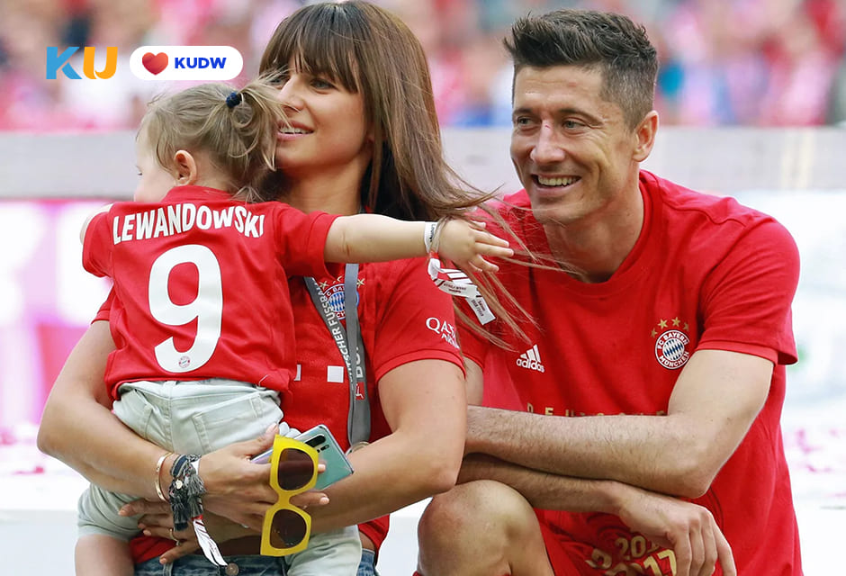 Mustahil Diganti Robert Lewandowski Sesumbar, Bahkan Erling Haaland & Viktor Gyokeres Pun Tak Akan Mampu Samai Rekor Golnya di Barcelona!