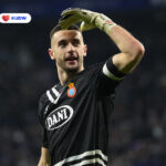 Sensasi di Catalunya! Tolak Arsenal, Kiper Andalan Espanyol Joan Garcia Selangkah Lagi Gabung Barcelona dalam Transfer €25 Juta!