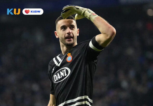 Sensasi di Catalunya! Tolak Arsenal, Kiper Andalan Espanyol Joan Garcia Selangkah Lagi Gabung Barcelona dalam Transfer €25 Juta!