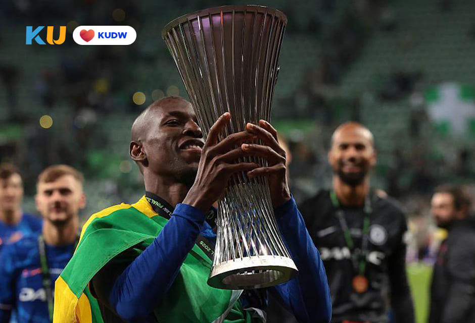 GEMPAR! Manchester United Siap Angkut Nicolas Jackson dari Chelsea Seharga £100 Juta! Dilema Sang Striker dan Perburuan Panas di Bursa Transfer! (2)