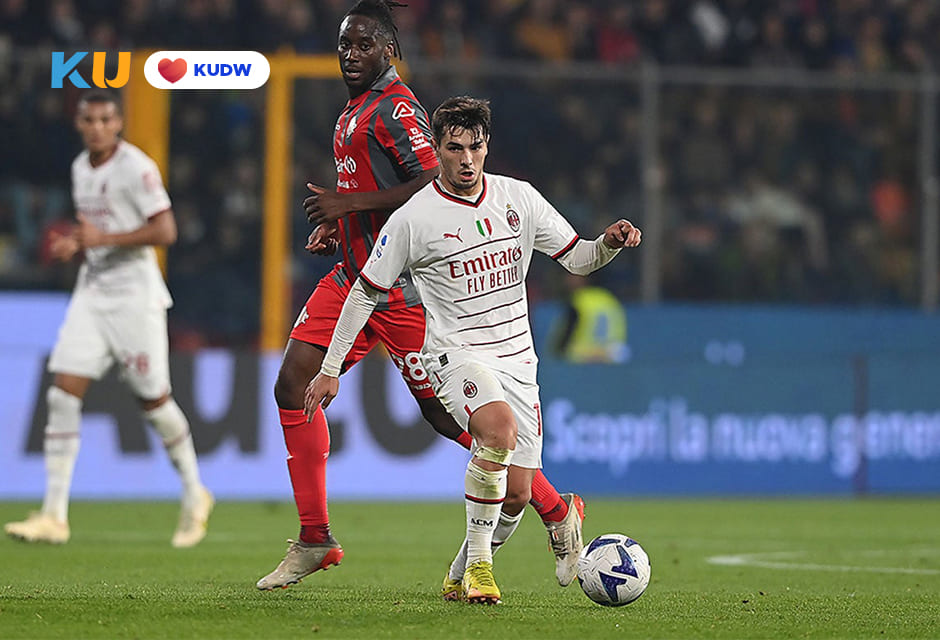 Cremonese Kalahkan AC Milan di San Siro, Emil Audero Heroik (2)