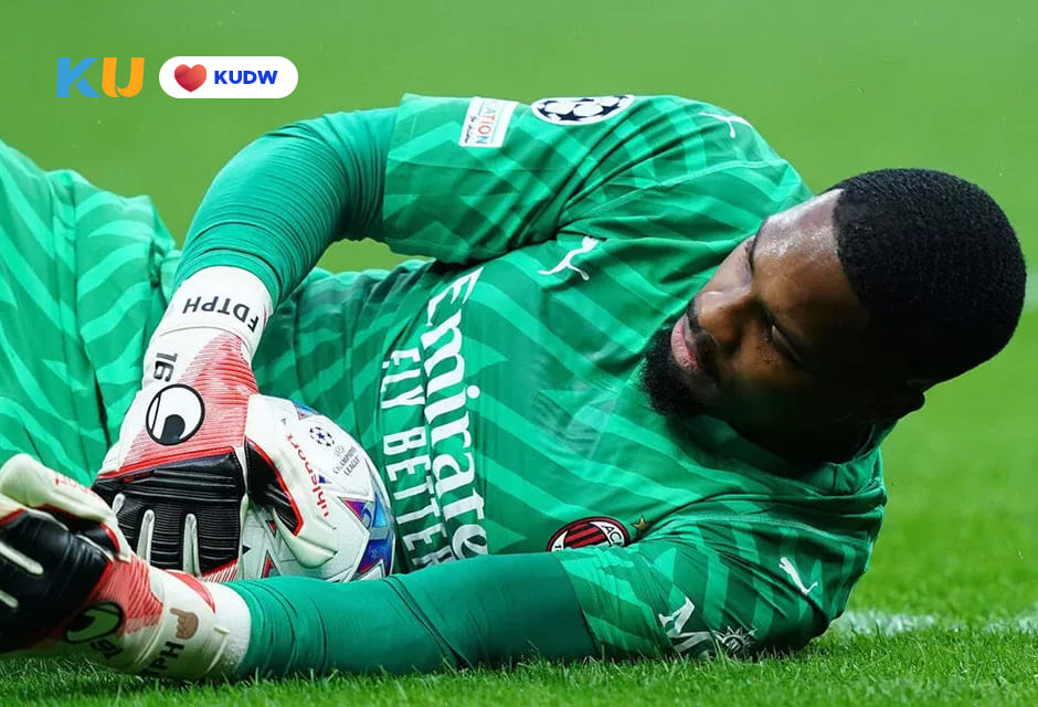 AC Milan Mike Maignan Kunci Kemenangan Atas Dybala (1)