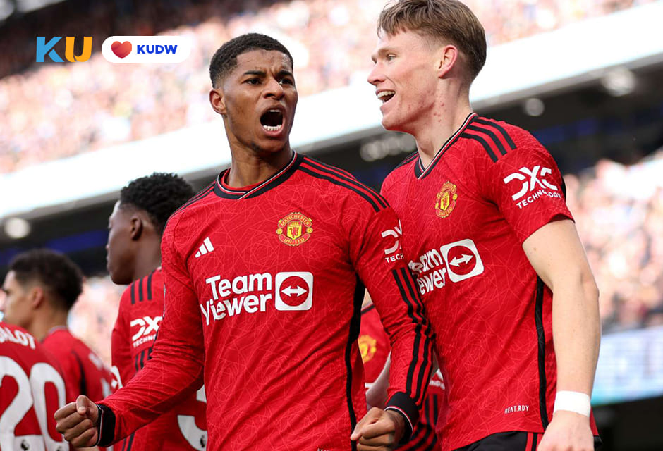 AC Milan Mike Maignan Kunci Kemenangan Atas Dybala (4)