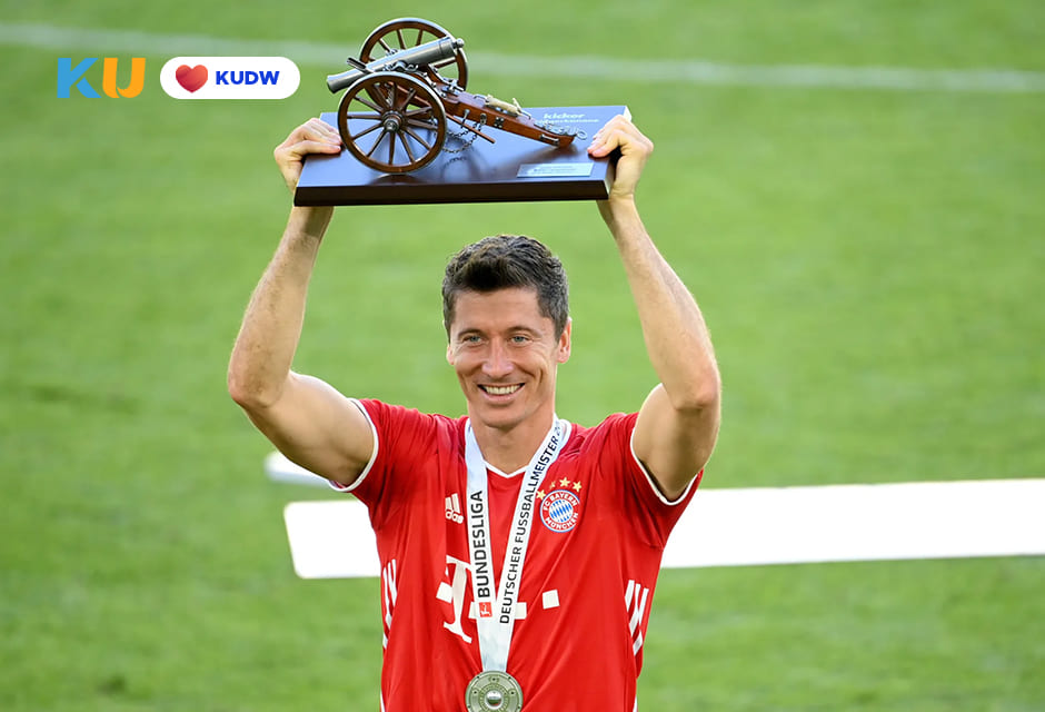 Bomber Barcelona Robert Lewandowski Semakin Dekat Susul Lionel Messi ke MLS (1)